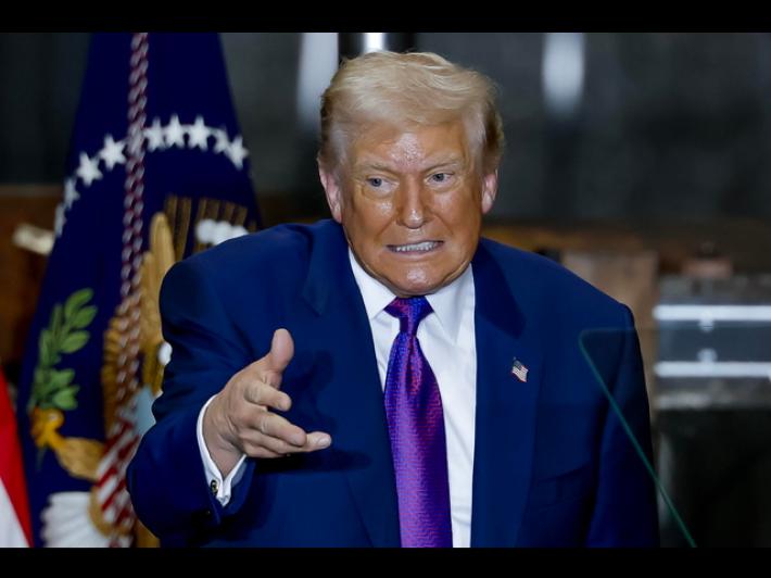 Trump, 'molto deluso dalla sentenza, mi vergogno dei giudici'