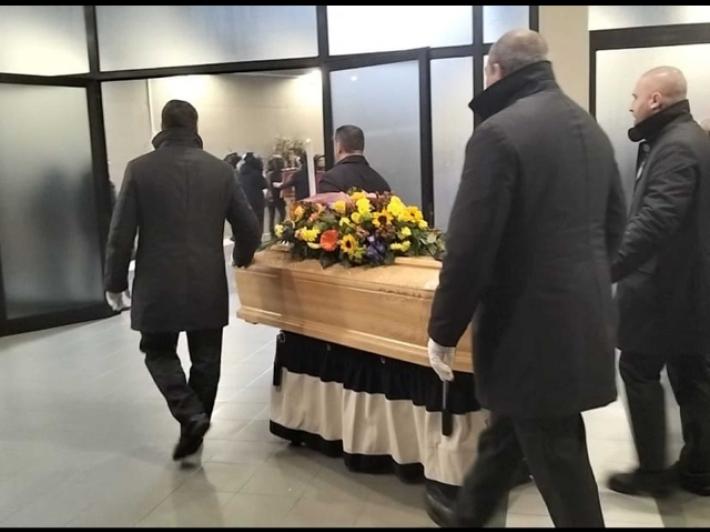 Resinovich: oltre 500 persone all'ultimo saluto a Claudio Sterpin