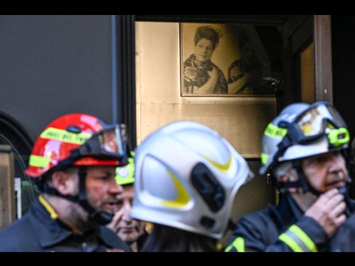 Sannazaro, area dell'incendio messa in sicurezza