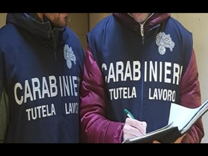 Operaio investito da esplosione quadro elettrico, grave ma non in pericolo di vita