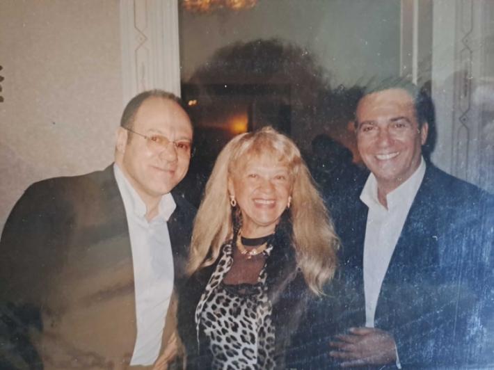 La prof che per decenni ha reso il latino pop con le canzoni di Sanremo