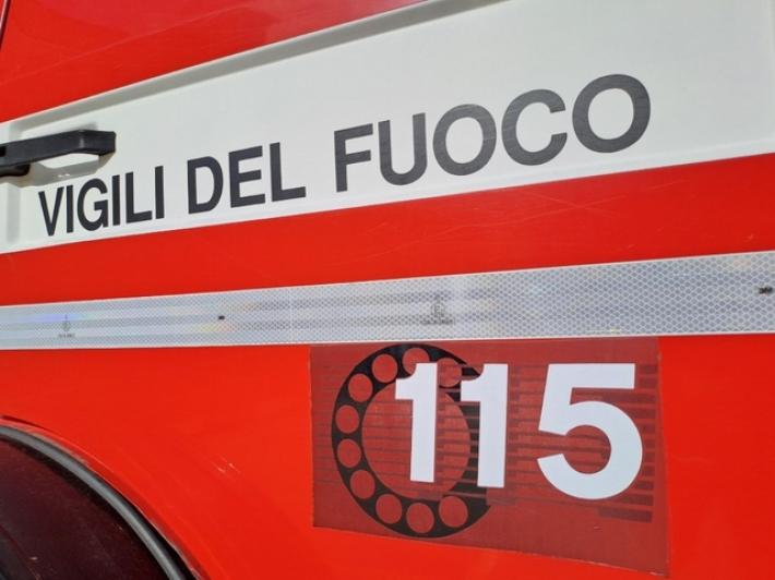 Sette feriti in un incendio in un appartamento nel Bolognese
