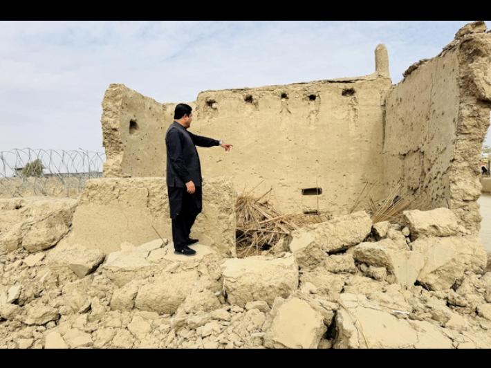 Il Pakistan conferma i raid sull'Afghanistan