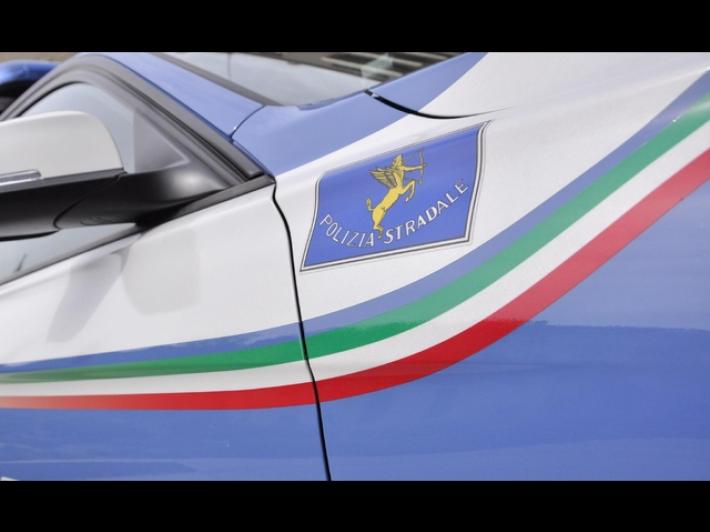 Trovato un ordigno su una piazzola dell'A4, code verso Torino