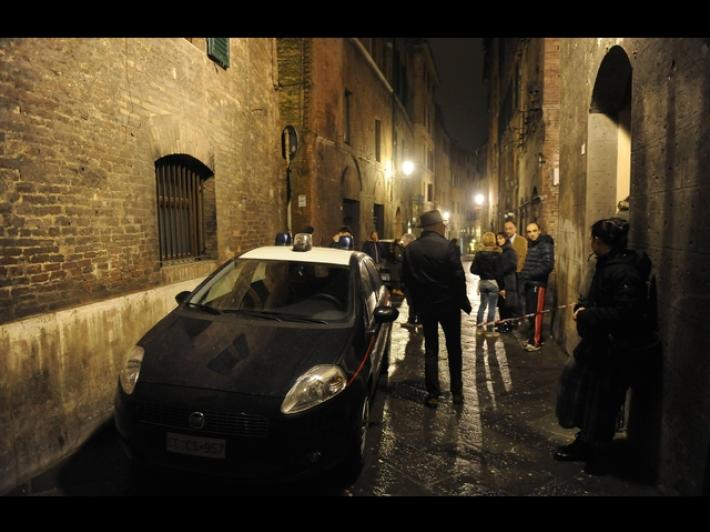 'Lesioni sul volto di David Rossi non riconducibili alla caduta'