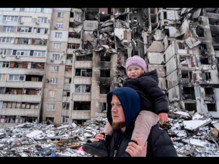Appello dell'Unicef Italia a Carlo Conti, 'un pensiero per i bimbi ucraini'