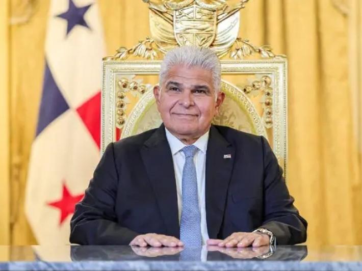 Panama, 'il controllo dei porti non implica un'espropriazione'