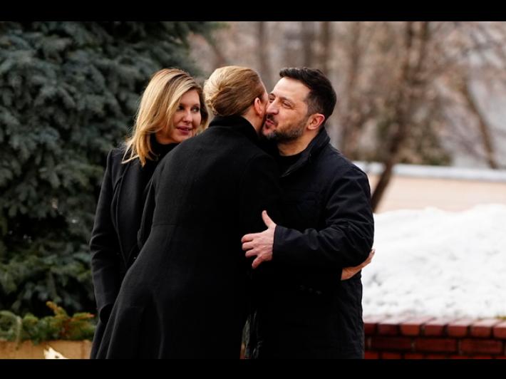 Zelensky, 'Trump non cada nel gioco di Putin, resti al nostro fianco'