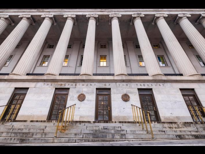 Gli Usa impongono nuove sanzioni contro petrolio e armi dell'Iran