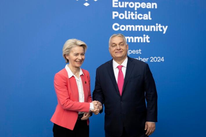 Ue: "Dialogo con Budapest sul prestito a Kiev, valutiamo varie opzioni"