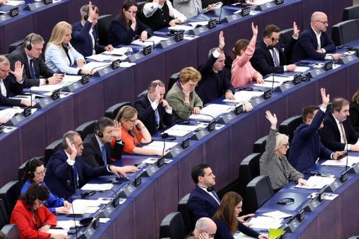 Primo s&igrave; del Pe ad una relazione sul reato di stupro basata sul consenso