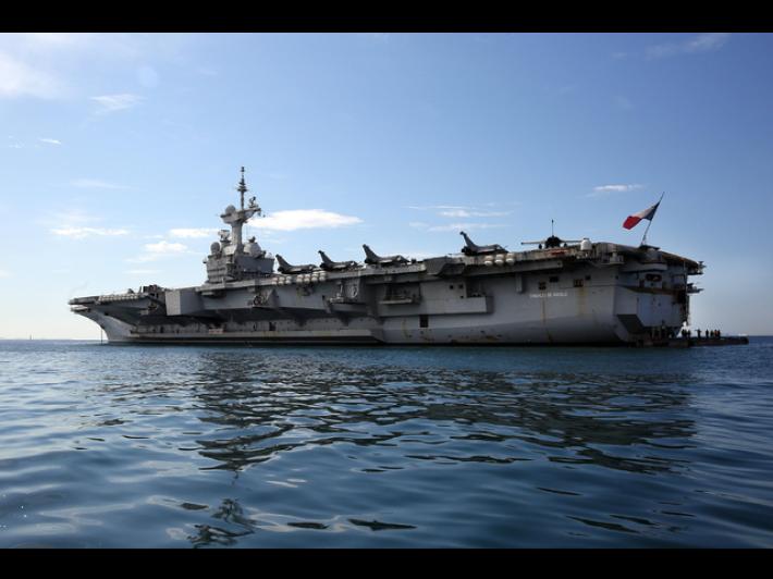 Media, 'drone russo si avvicina a portaerei francese a Malmo, respinto'