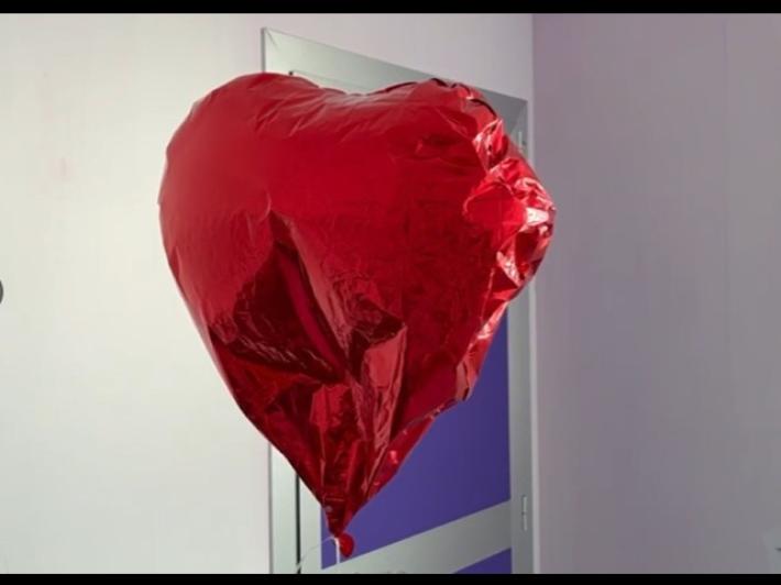 La strage di Crans, 'Elsa contenta, &egrave; arrivata con il suo palloncino'