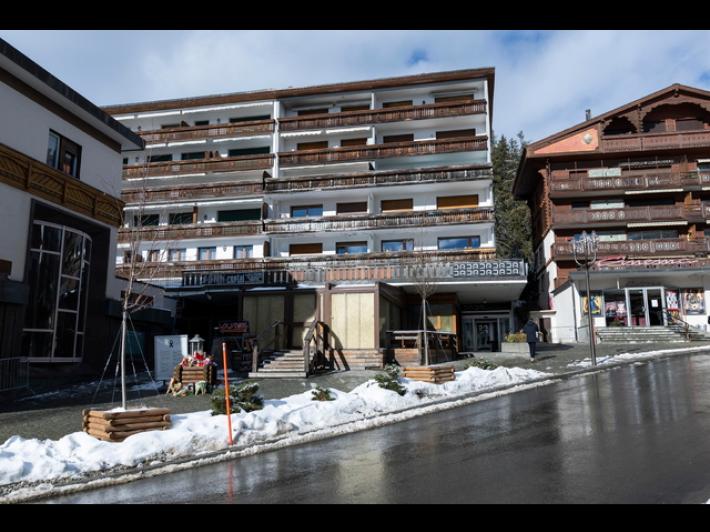 Crans-Montana: Elsa attesa a Torino, previsto il ricovero al Cto