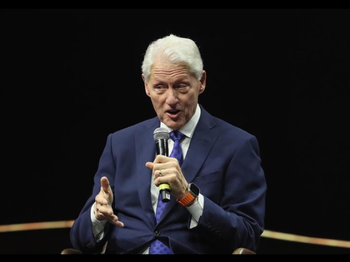 Clinton, 'Trump? Non mi ha mai detto nulla che mi faccia pensare sia coinvolto'