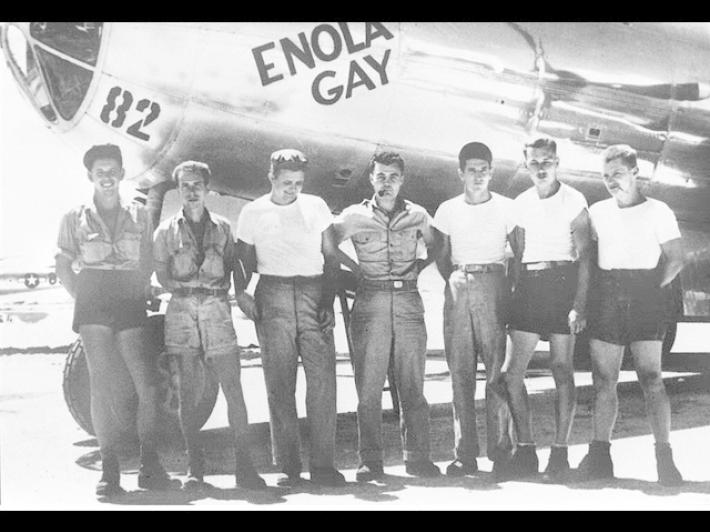 In vendita per 950 mila dollari il diario del co-pilota dell'Enola Gay