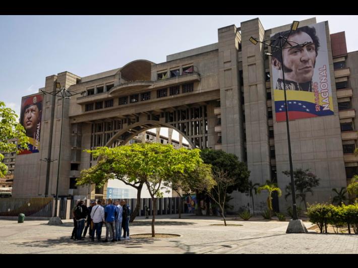 Venezuela, scarcerati almeno otto prigionieri politici