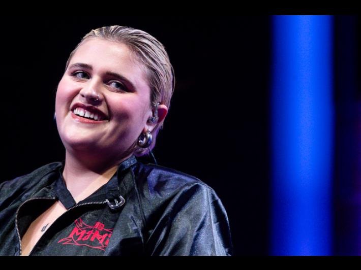 Iran: BigMama a Dubai, sono terrorizzata, sentiamo i missili