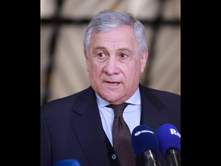 Tajani, pronti ad evacuare gli italiani rimasti in Iran