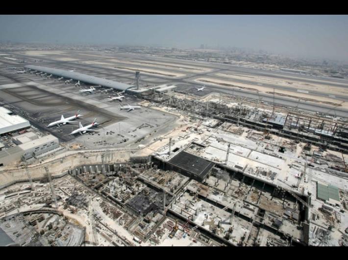 Farnesina crea 'Task Force Golfo' per assistere italiani nella regione