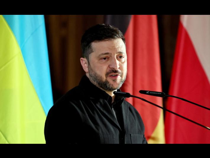 Zelensky, 'Mosca sta preparando nuovi raid alle nostre infrastrutture'