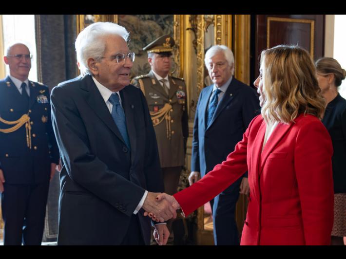 Meloni aggiorna Mattarella su sviluppi mediorientali e contatti