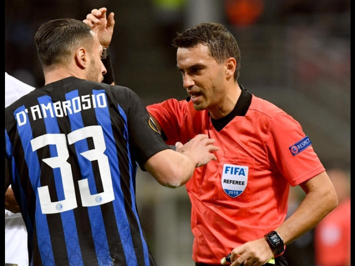 Ex calciatore D'Ambrosio a Dubai, 'terrorizzati ma stiamo bene'