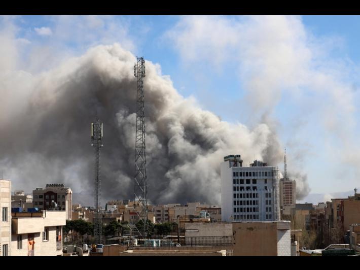 Idf, 'abbiamo iniziato a colpire il cuore di Teheran'