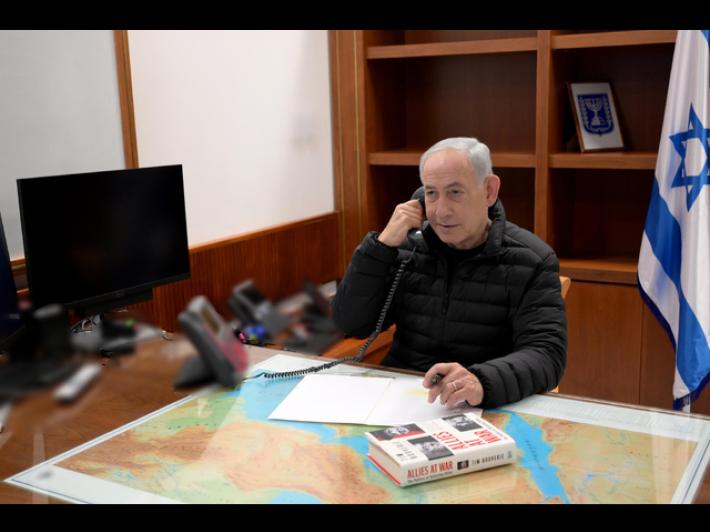 Media Iran, lanciati missili anche sull'ufficio di Netanyahu