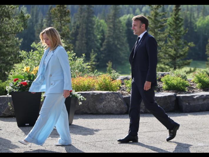 Meloni sente Macron, sostegno ai Paesi del Golfo e a Cipro