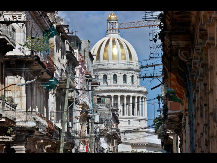 Media, 'Trump si prepara ad annunciare un accordo economico con Cuba'