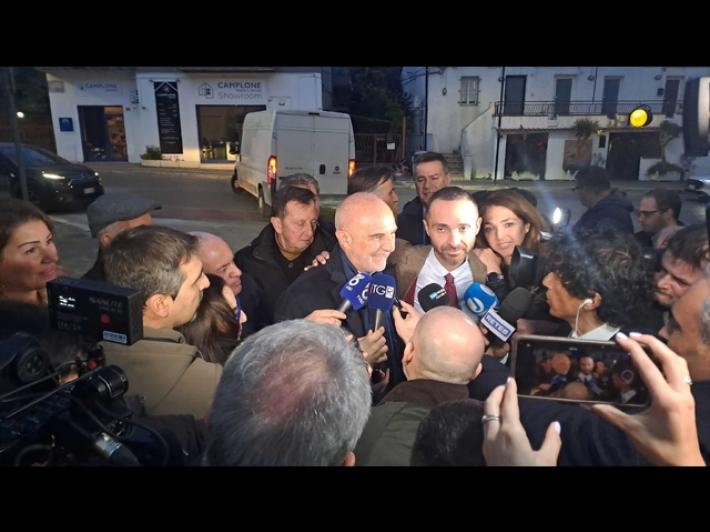 Masci festeggia ri-elezione a Pescara 'sar&ograve; sindaco di tutti'