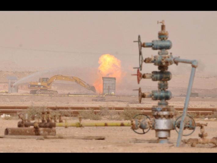 Bahrein, incendio e danni dopo raid iraniano su impianto petrolifero