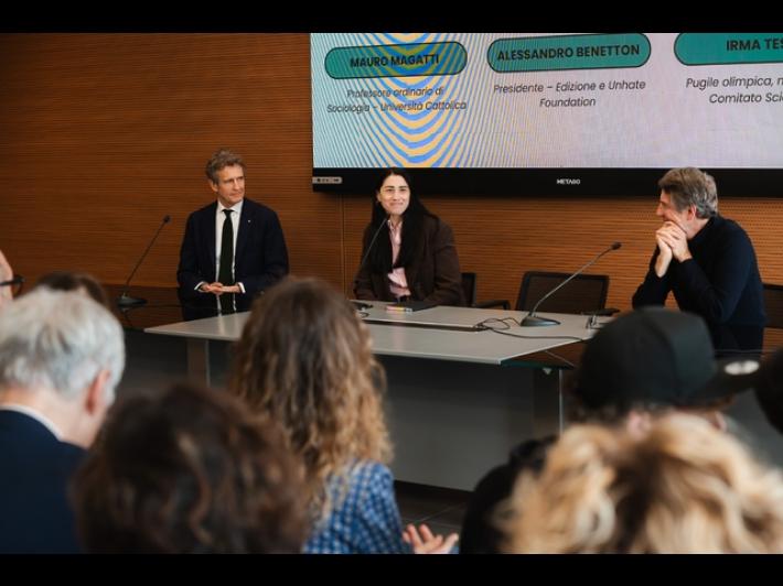 Fondazione Unhate, '24% dei giovani sfiduciati e sotto pressione'