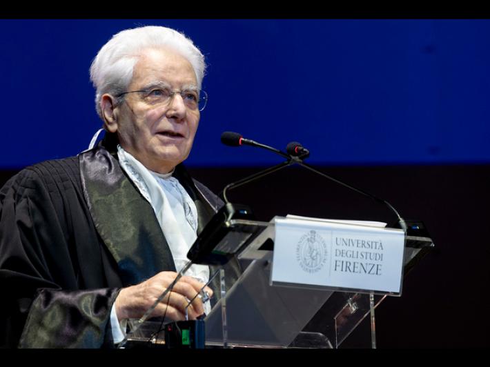 Mattarella, non permettiamo che si realizzi una regressione a tirannide cesarista
