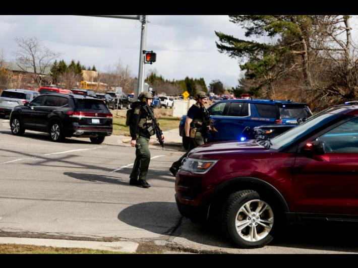 Sparatoria in Michigan, l'assalitore della sinagoga &egrave; stato ucciso