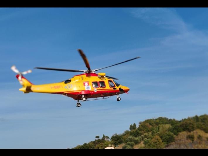 In gravi condizioni studentessa 14enne caduta da una finestra a scuola