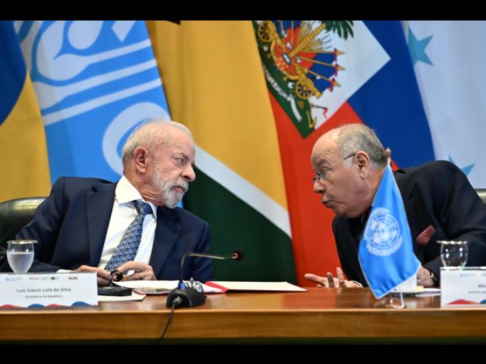 Il Brasile revoca il visto al consigliere di Trump Darren Beattie