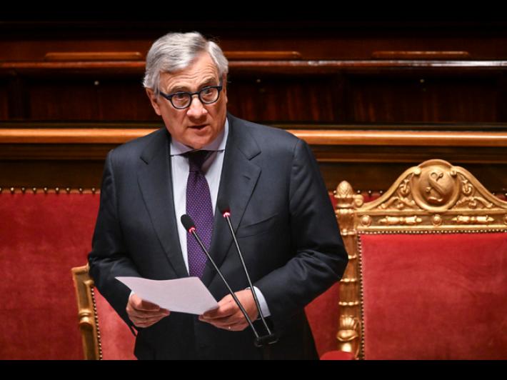 Tajani agli iscritti di FI, spiegate a tutti le ragioni del 'S&igrave;'