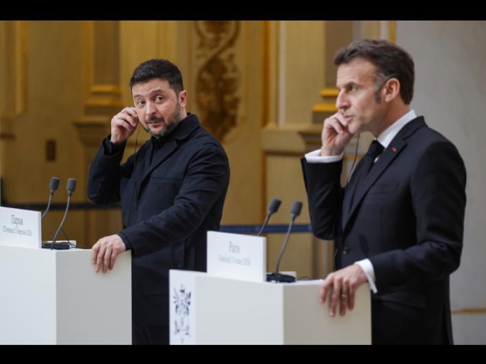 Zelensky, la revoca delle sanzioni Usa non aiuta la pace