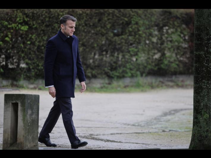 Macron, un militare francese morto in un attacco a Erbil