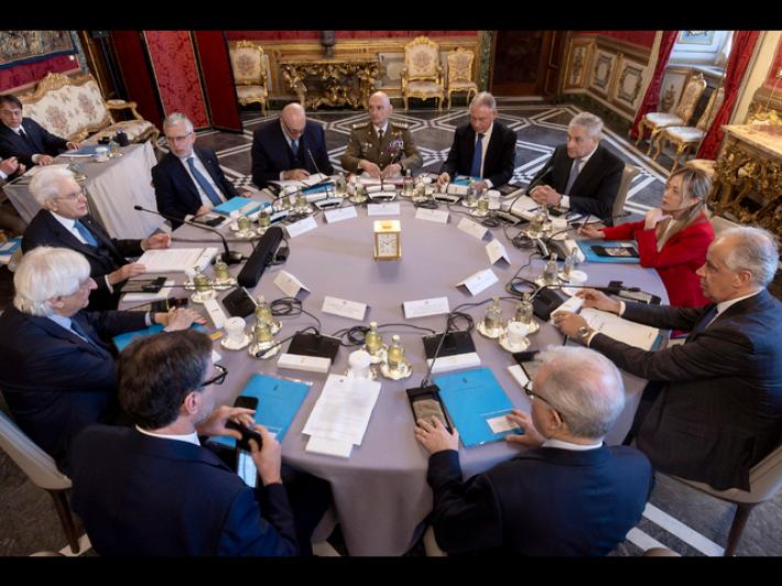 Consiglio supremo richiama articolo 11, Italia non partecipa a guerra