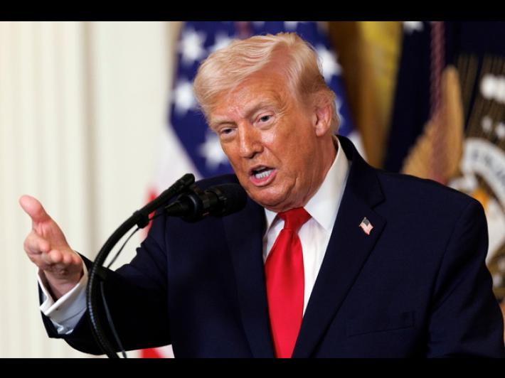 Trump, 'ho dato ordine di raid aerei sull'isola iraniana di Kharg'