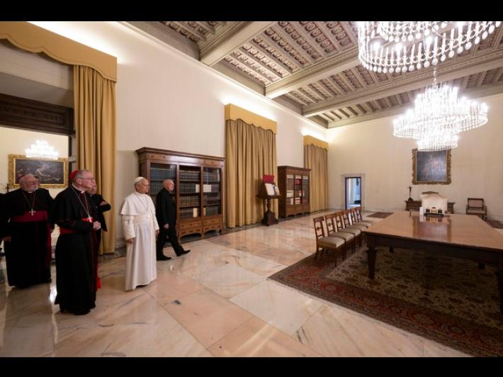 Il Papa nel pomeriggio si trasferisce nell'Appartamento