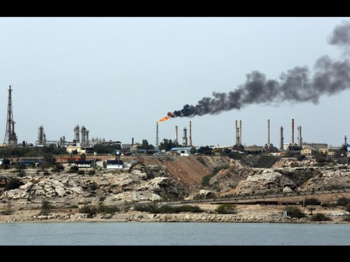 Usa, colpiti oltre 90 obiettivi militari iraniani sull'isola di Kharg