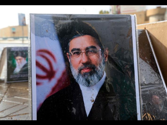 Araghchi, 'Mojtaba Khamenei sta bene e governa l'Iran'