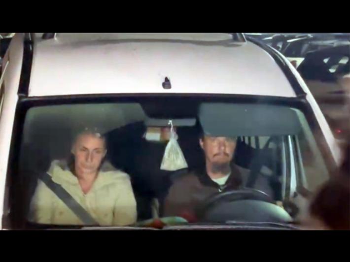 Famiglia del bosco: Catherine in lacrime, 'grazie a tutti'