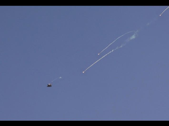 Beirut, 'quattro uccisi tra cui due bimbi in raid di Israele nel sud'