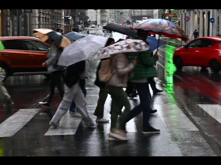 La perturbazione si sposta sul basso Mediterraneo e ci rester&agrave; per pi&ugrave; giorni