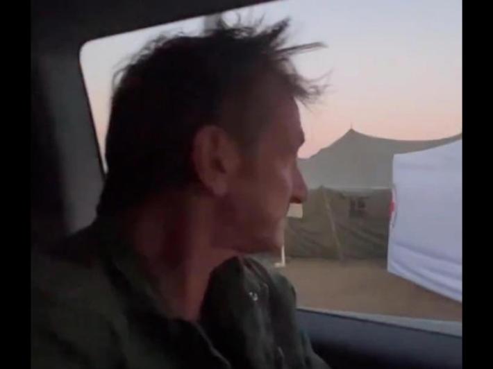 Zelensky riceve Sean Penn, 'sei un vero amico dell'Ucraina'